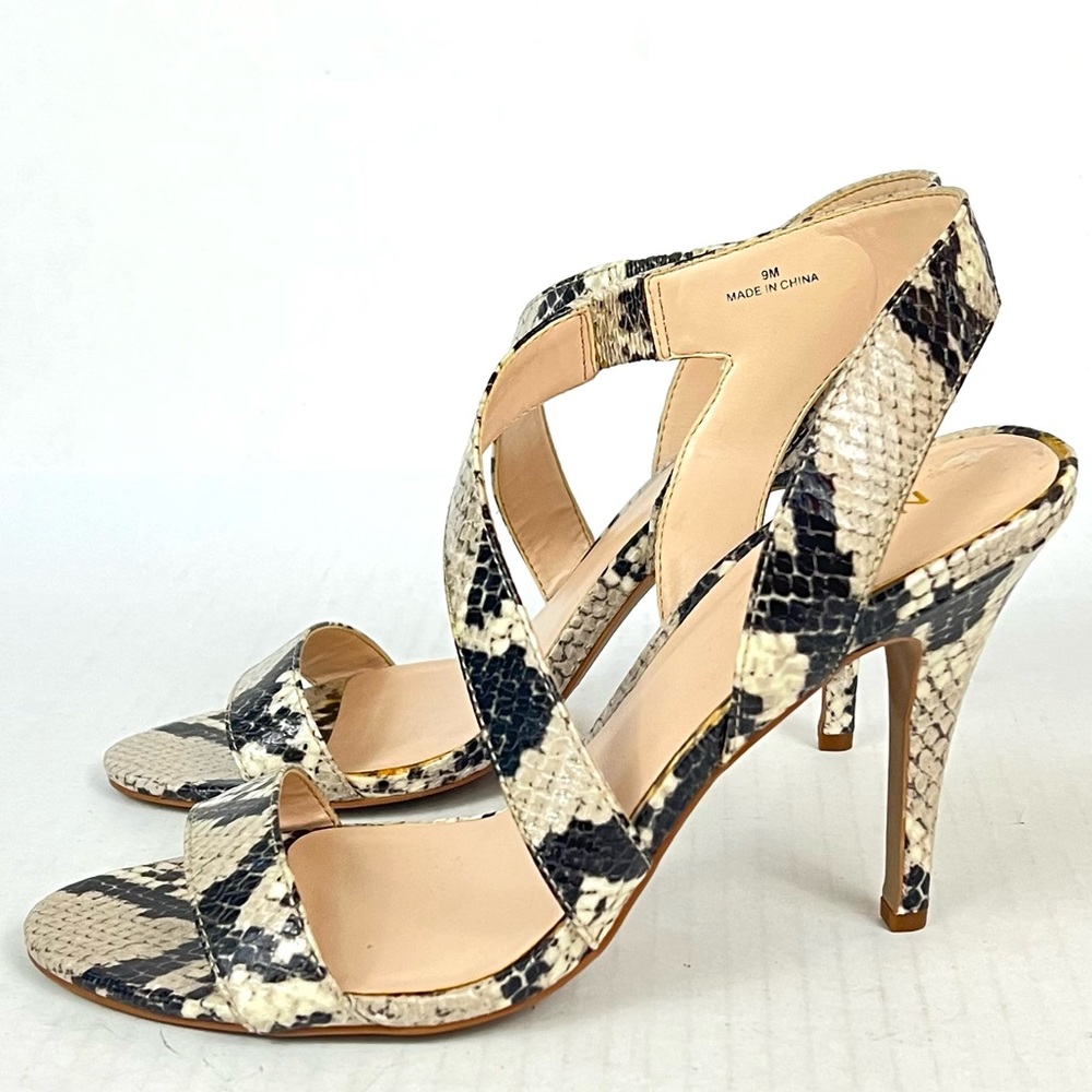 Nine West Adorbs Snakeskin Print Strappy Heels - Size 9 - Picture 4 of 9